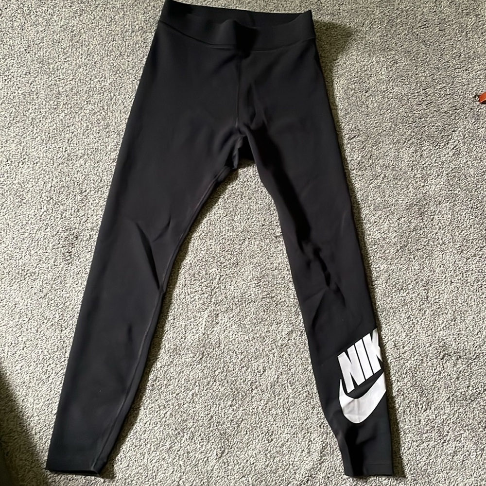 Women’s Nike Leggings